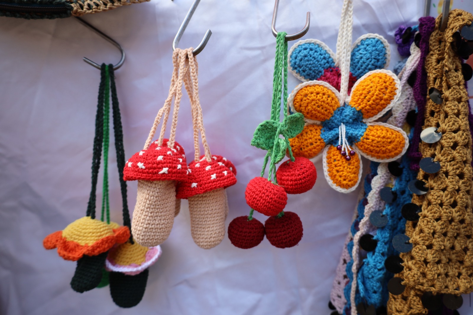 İzmit Örgü Festivali Renkli Görüntülere Sahne Oldu İzmit Belediyesi tarafından