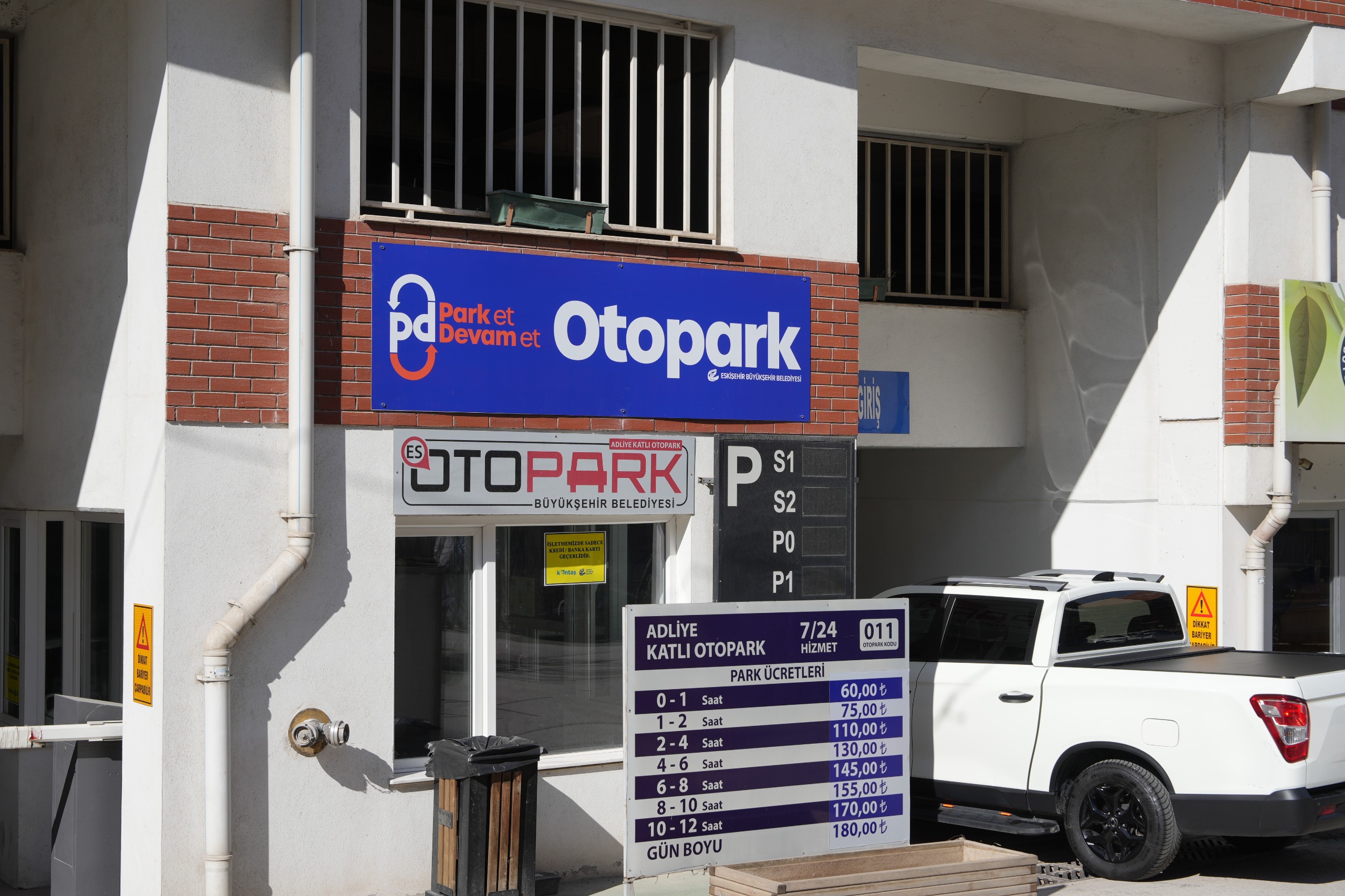 Park Et Devam Et Uygulaması Eskişehir Adliye Katlı Otoparkı’nda Hizmette