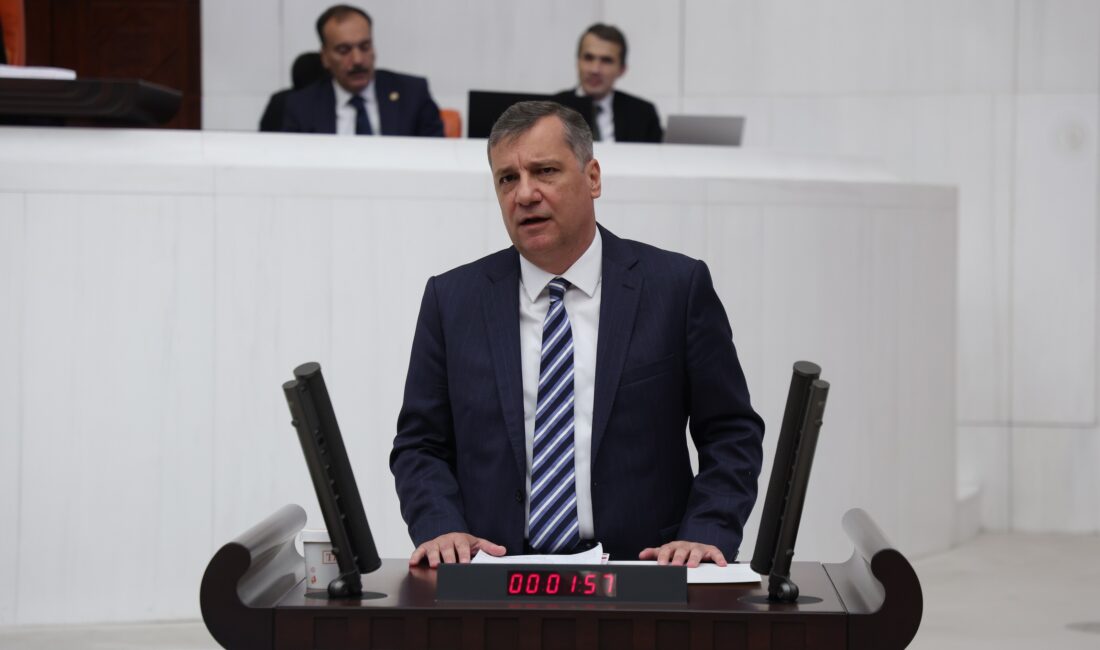 Özgür Ceylan: Ya Sözünüzü Tutun Ya Da Sandığı Getirin Çanakkale