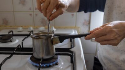 Konak Belediye Başkanı Nilüfer Çınarlı Mutlu'nun öncülük ederek hız kazandırdığı