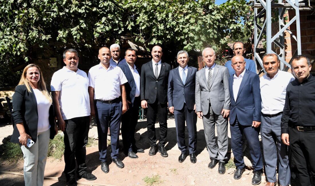 Antalya Valisi Hulusi Şahin, Konyaaltı Kaymakamı Rahmi Köse ve Konyaaltı