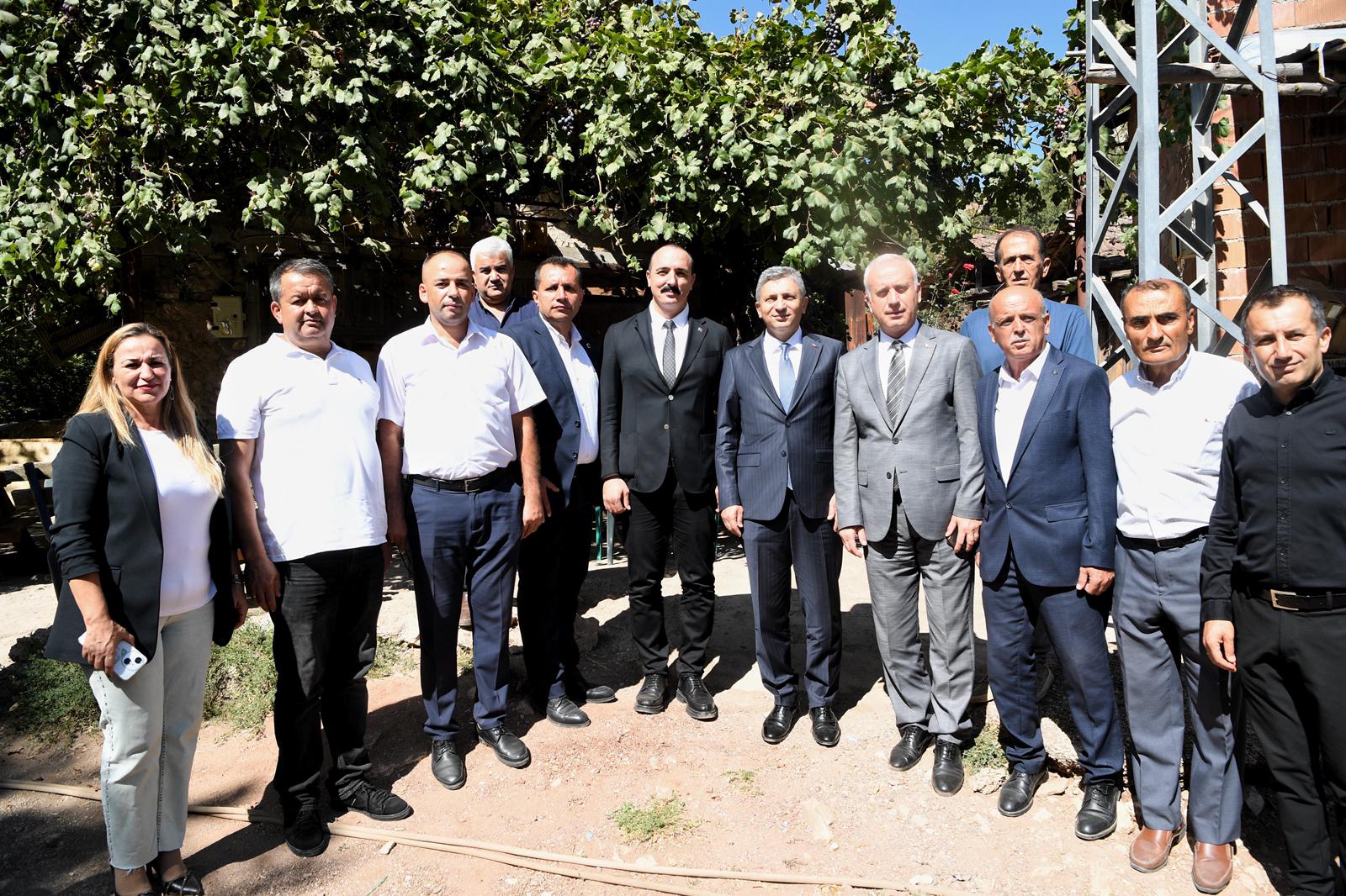 Antalya Valisi Hulusi Şahin, Konyaaltı Kaymakamı Rahmi Köse ve Konyaaltı