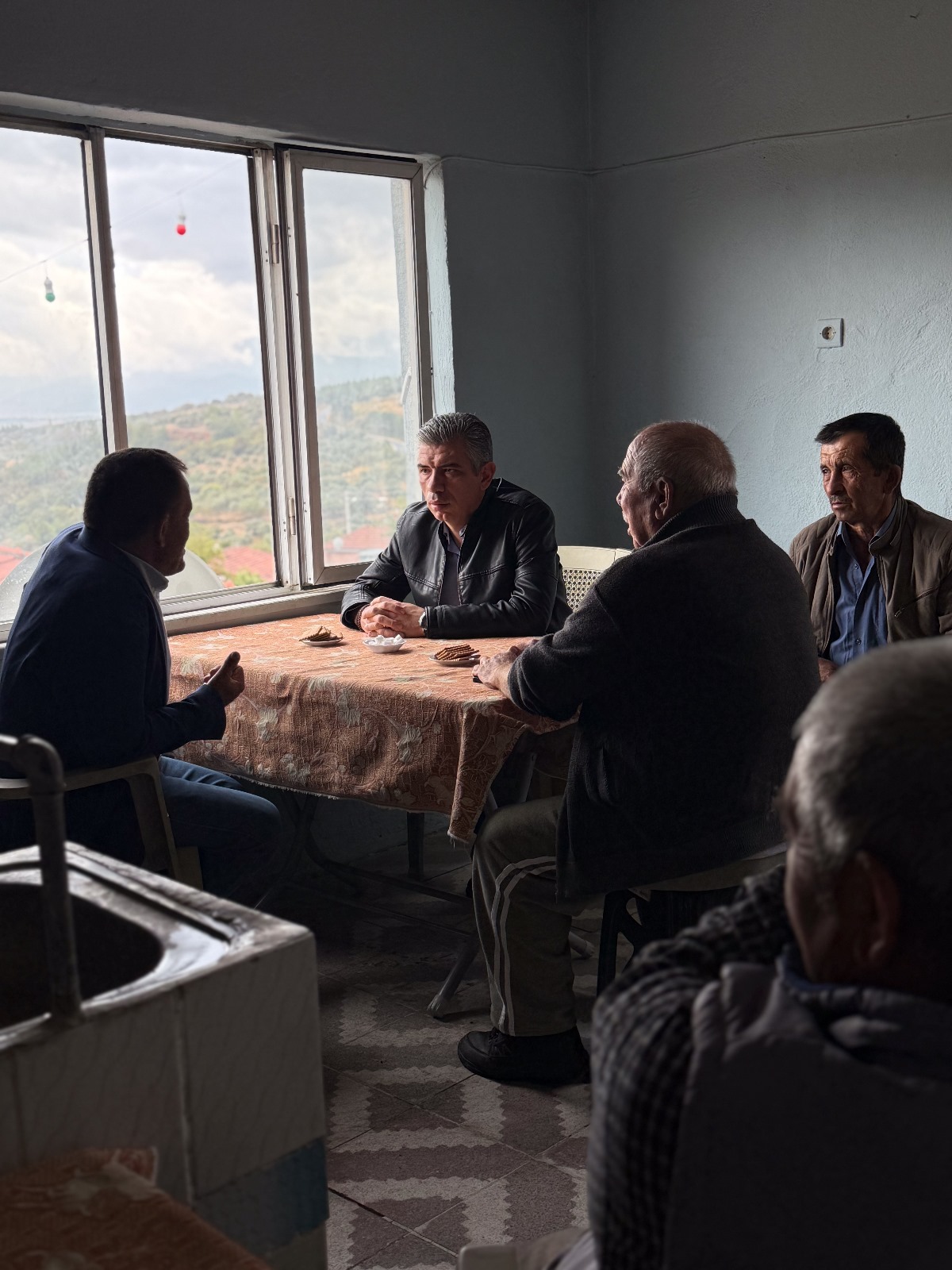 Soma Belediye Başkanı Sercan Okur, Kırsal Mahallelerde Vatandaşlarla Buluştu Soma