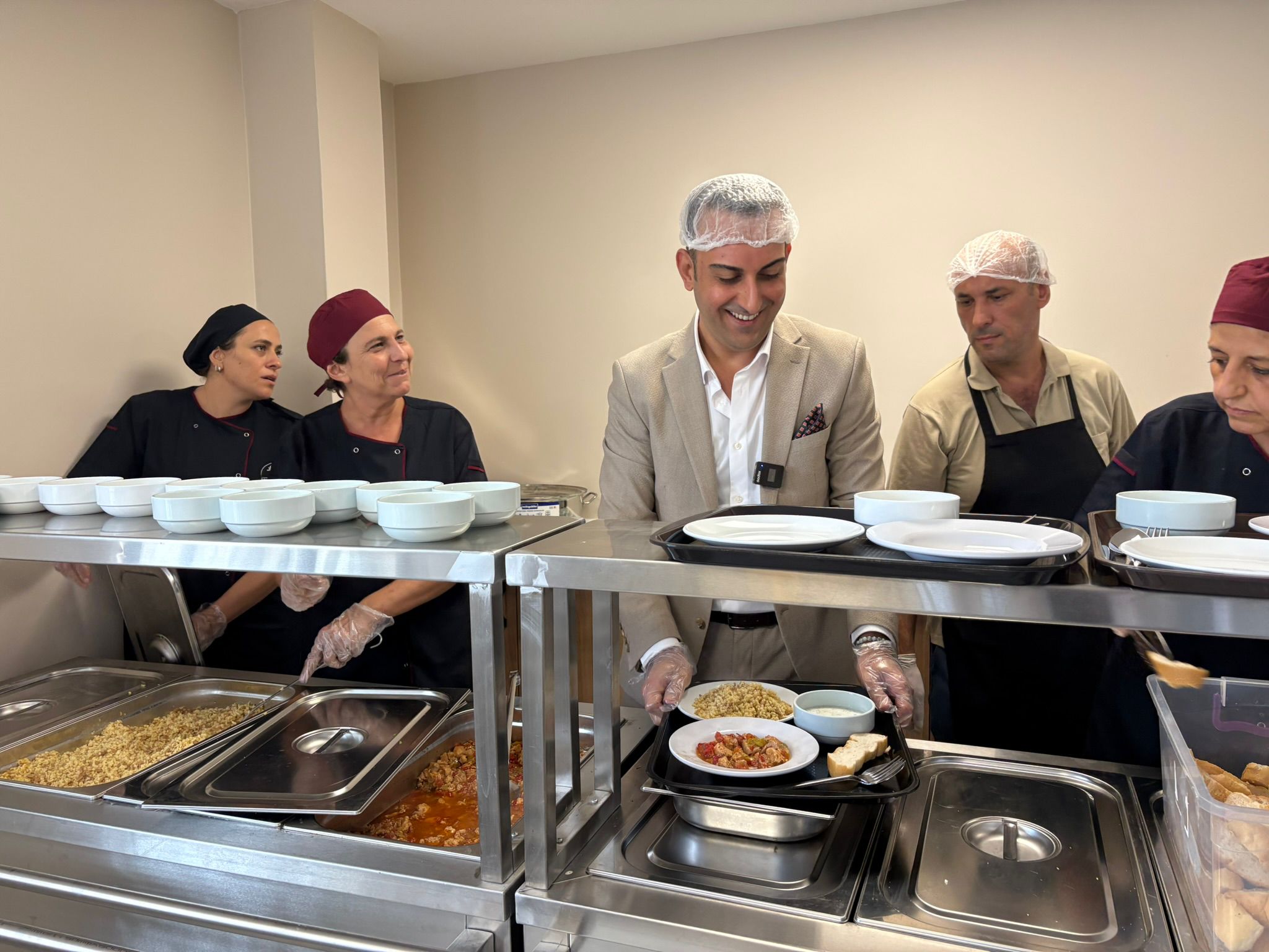 Defne’de Bir İlk: Kent Lokantası Hizmete Açıldı Defne Belediye Başkanı