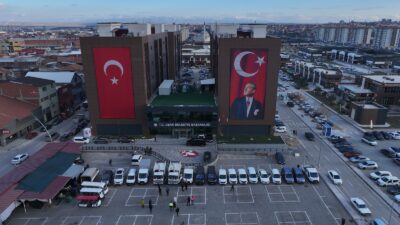 Uşak Altın Çağını Yaşıyor Uşak Altın Çağını Yaşıyor Uşak Belediyesi vatandaşların yaşam kalitesini artırmak,