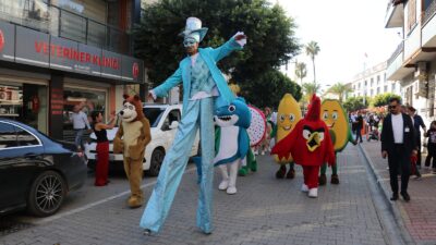 Gazipaşa’nın Çekirdeksiz Nar Ve Tropikal Meyve Festivali Coşkuyla Başladı Bu