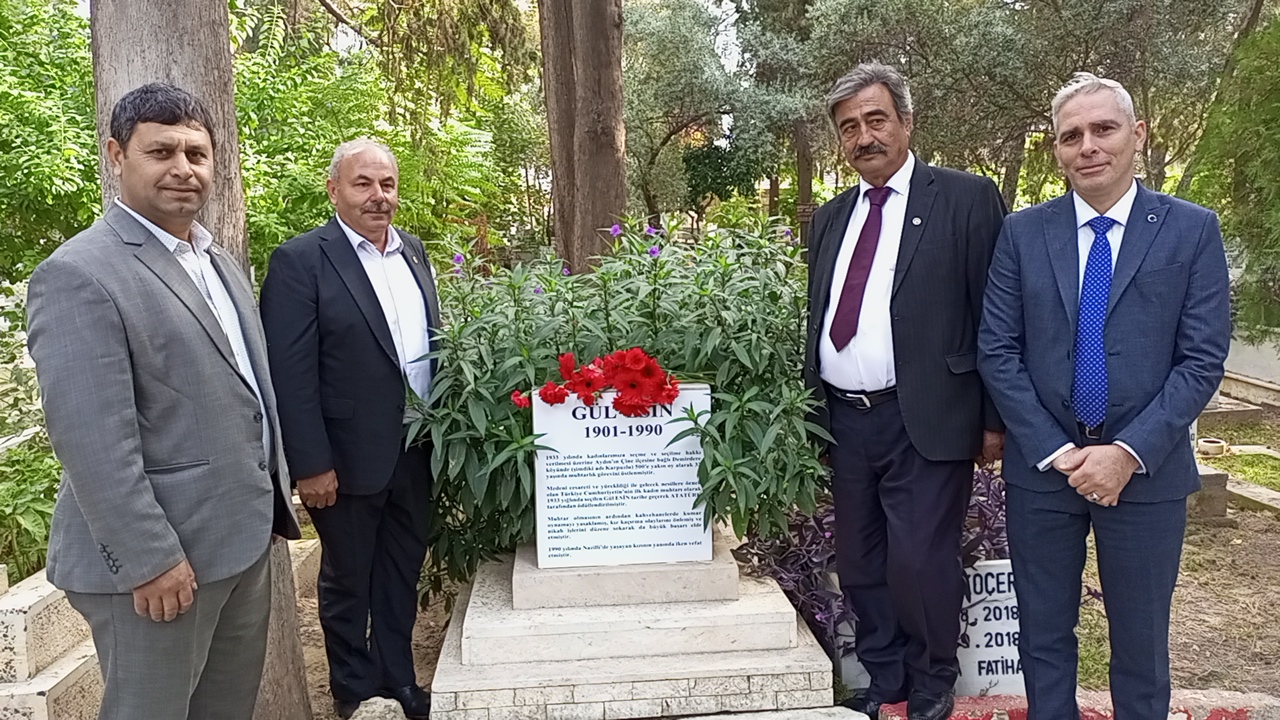 Nazilli’de 19 Ekim Muhtarlar Gününde Çelenk Töreni ve İlk Kadın