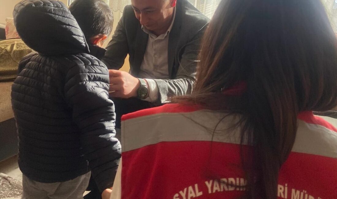 Kahramankazan’da Minik Yüreklere Sıcak Dokunuş Kahramankazan Belediyesi, her kış olduğu