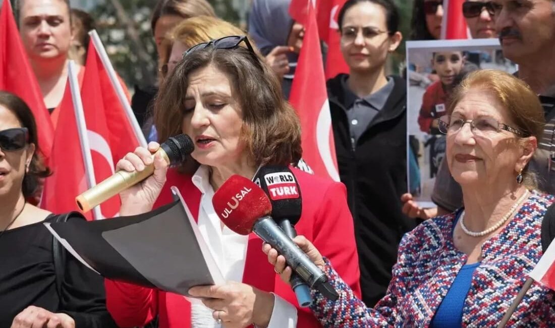 Cumhuriyet Kadınları Derneği Nazilli Şube Başkanı Sema İkiz’den Bakü’deki Hahamlar Konferansı’na Tepki Cumhuriyet Kadınları Derneği Nazilli Şube Başkanı Sema İkiz’den Bakü’deki Hahamlar