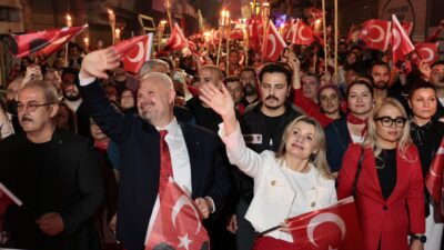 Cumhuriyet Bayramı’nın 102. yıl dönümünde Menemen’de birlik ve beraberlik içinde