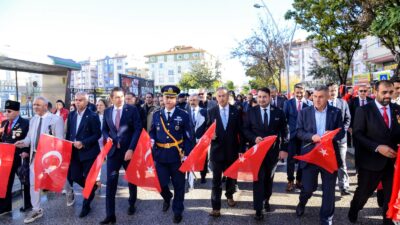 Kahramankazan’da Cumhuriyetin 102. Yıl Dönümü Kahramankazan Belediye Başkanı Selim Çırpanoğlu,