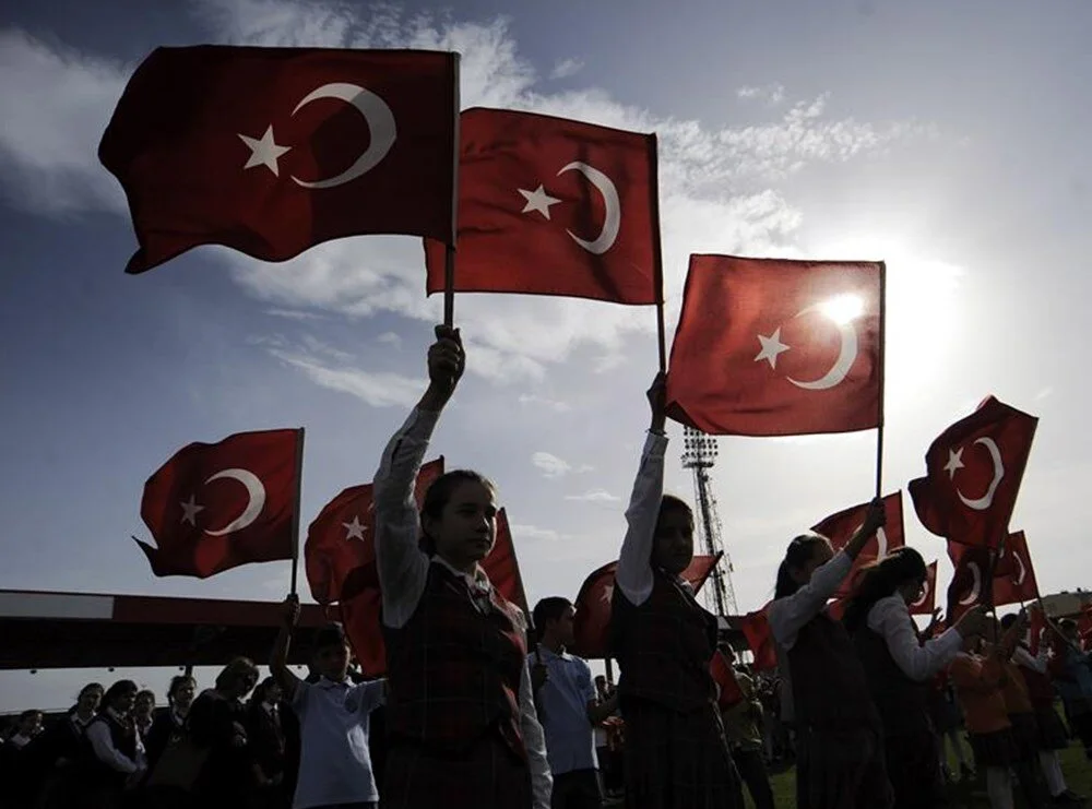Derince’de Cumhuriyet Coşkusu 29 Ekim Cumhuriyet Bayramı’nın coşkuyla kutlanacağı Derince’de