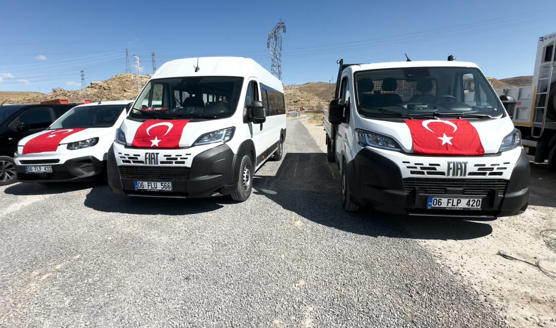 Şereflikoçhisar Belediyesi Araç Filosunu Yeniliyor Şereflikoçhisar Belediyesi Araç Filosunu Yeniliyor Şereflikoçhisar Belediyesi hizmet araçlarını yenilemeye