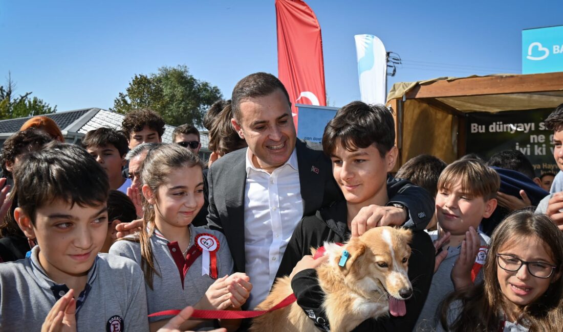 Balıkesir Büyükşehir Belediye Başkanı Ahmet Akın, 4 Ekim Dünya Hayvanları