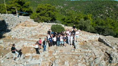 Erasmus Öğrencileri Pedasa Antik Kenti’ni Keşfetti Bodrum Belediyesi Kültür ve Sosyal İşler Müdürlüğü tarafından Erasmus öğrenci