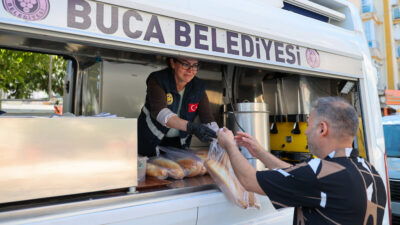 Buca Belediyesi Dayanışmayı Büyütüyor Buca Belediyesi, ilçedeki dayanışmayı büyüterek dar