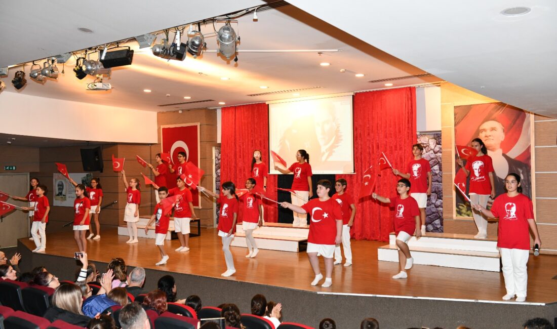 O’nun Sayesinde” Oratoryosu Duygu Dolu Anlar Yaşattı “O’nun Sayesinde” Oratoryosu Duygu Dolu Anlar Yaşattı Çiğli Belediyesi Gençlik