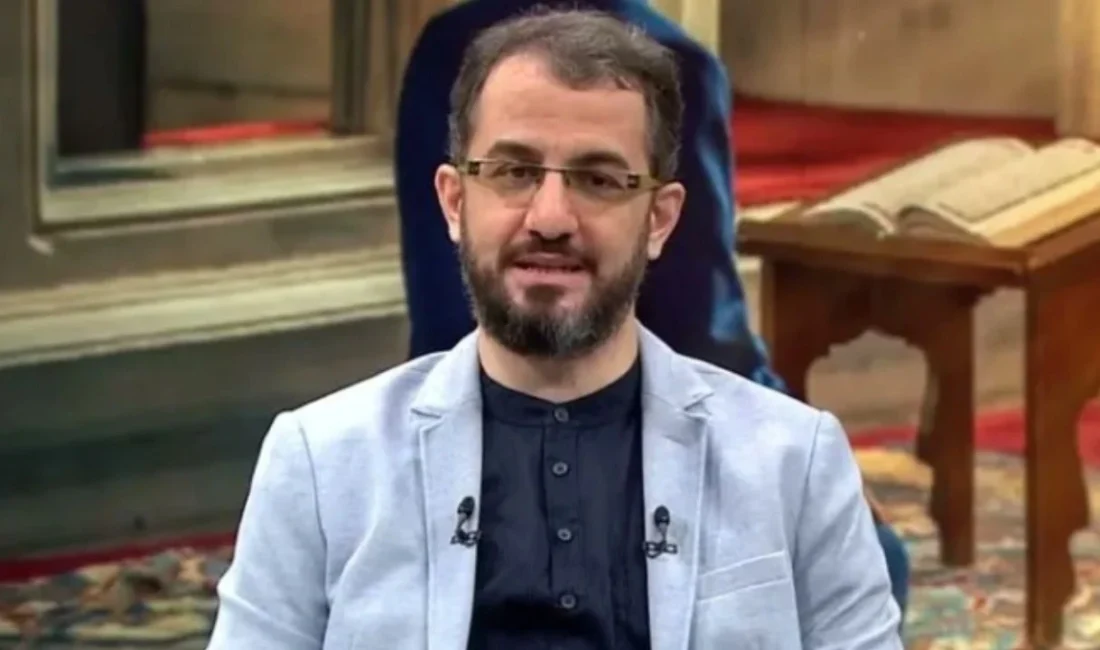 Yeni İstanbul İl Müftüsü Emrullah Tuncel Kimdir? Biyografisi ve Akademik Kariyeri Yeni İstanbul İl Müftüsü Emrullah Tuncel Kimdir? Biyografisi ve Akademik