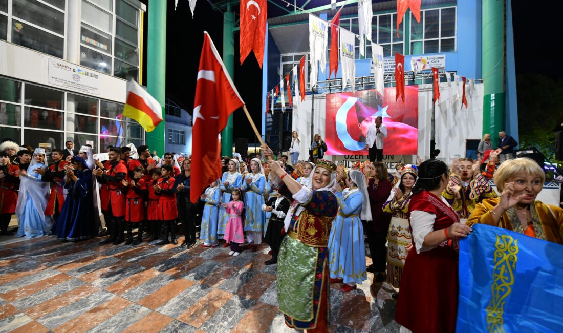 Fethiye Uluslararası Halk Oyunları Festivali Dolu Dolu Fethiye Belediyesi’nin katkılarıyla