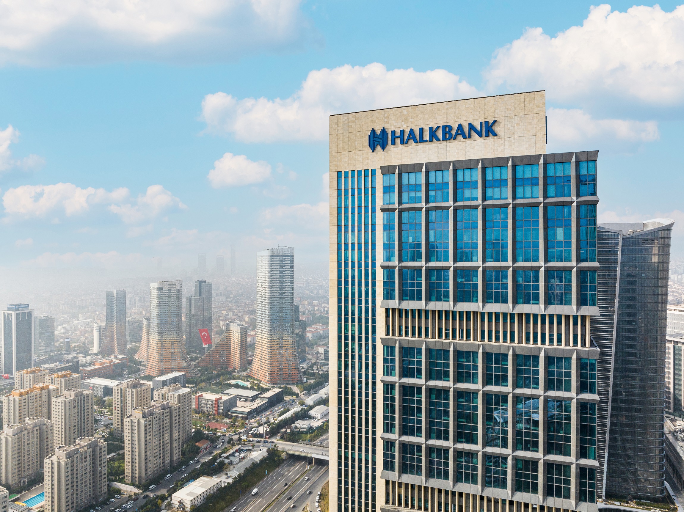Halkbank’tan 1 Milyon TL Borç Kapatma Kredisi Fırsatı! Ekonomik sıkıntılarla