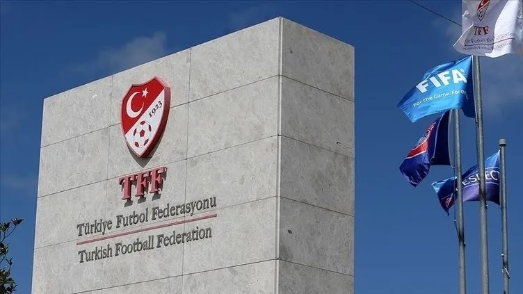 Bahis Oynayan Hakemlere Soruşturma! İstanbul Başsavcılığı, Hacıosmanoğlu’nun Açıklamasını ‘İhbar’ Kabul Etti Türk futbolunda büyük bir krize yol açan bahis skandalında flaş