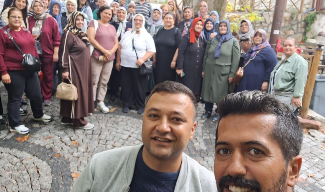 “Kadınlarla Adım Adım Soma” Projesiyle Soma Keşfedildi “Kadınlarla Adım Adım Soma” Projesiyle Soma Keşfedildi Manisa Büyükşehir Belediyesi’nin