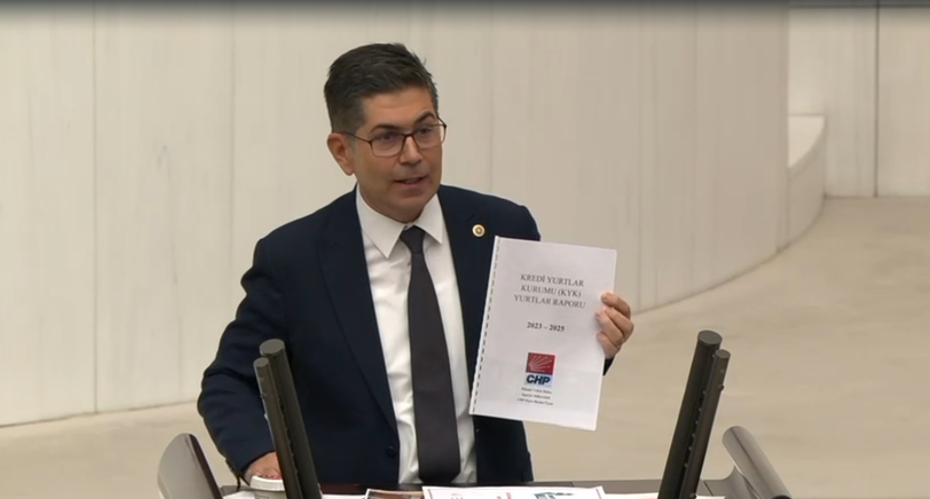 Hikmet Yalım Halıcı: “Türkiye’de Öğrenciler Cezaevi Koşullarında Barınıyor!” Cumhuriyet Halk
