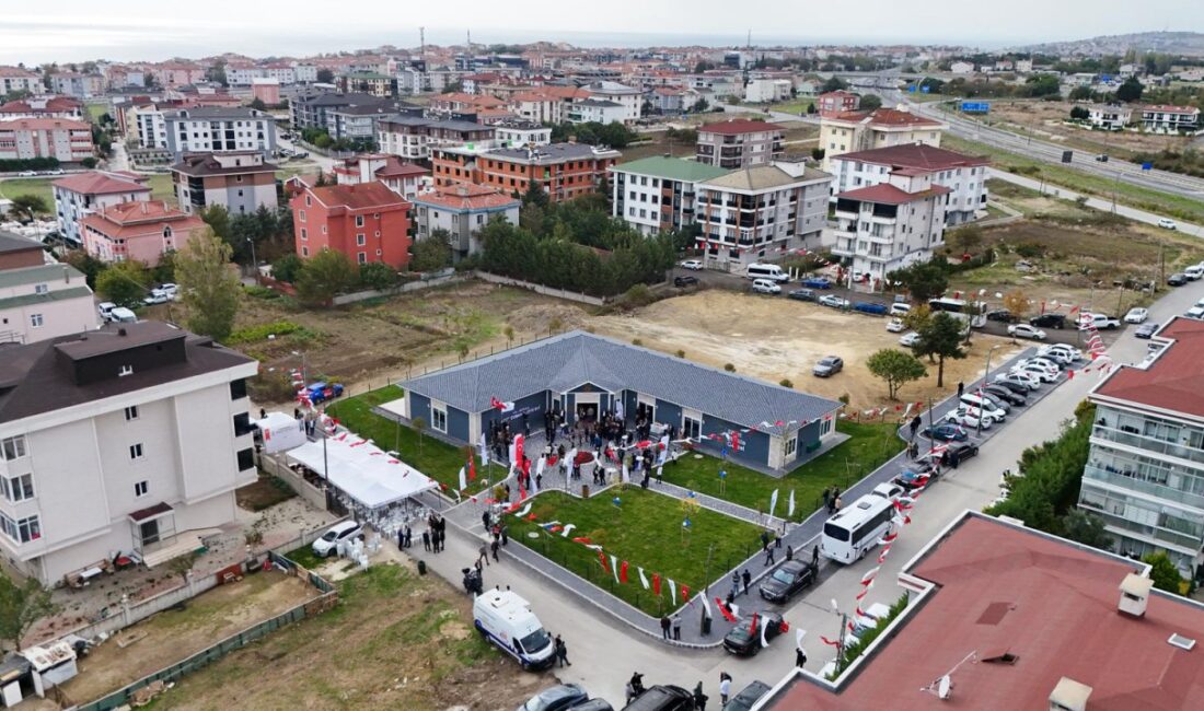 Silivri Belediyesi, Selimpaşa Mahallesi’nde Asef Çoban Taziye Evi’nin açılışını gerçekleştirdi.