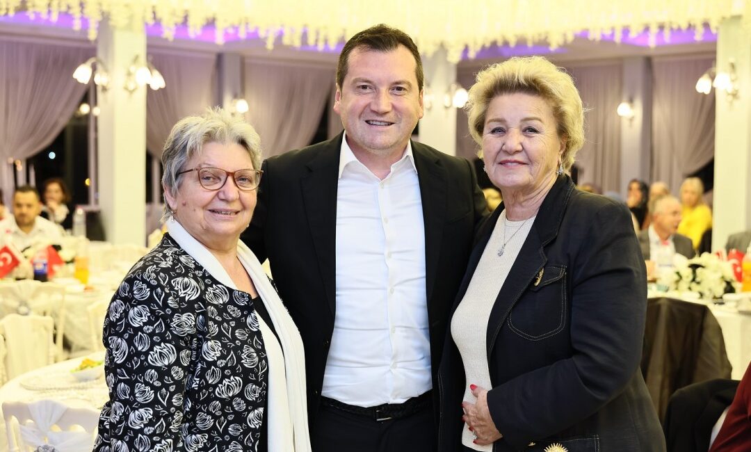 Bora Balcıoğlu Çağdaş Yaşamı Destekleme Derneği’nin 30’uncu Yıl Programına Katıldı