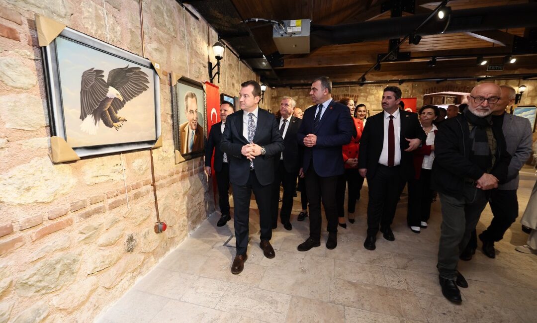 29 Ekim’den 10 Kasım’a Vefa Sergisi Açıldı 29 Ekim’den 10 Kasım’a Vefa Sergisi Açıldı Silivri Belediyesi’nin Cumhuriyet