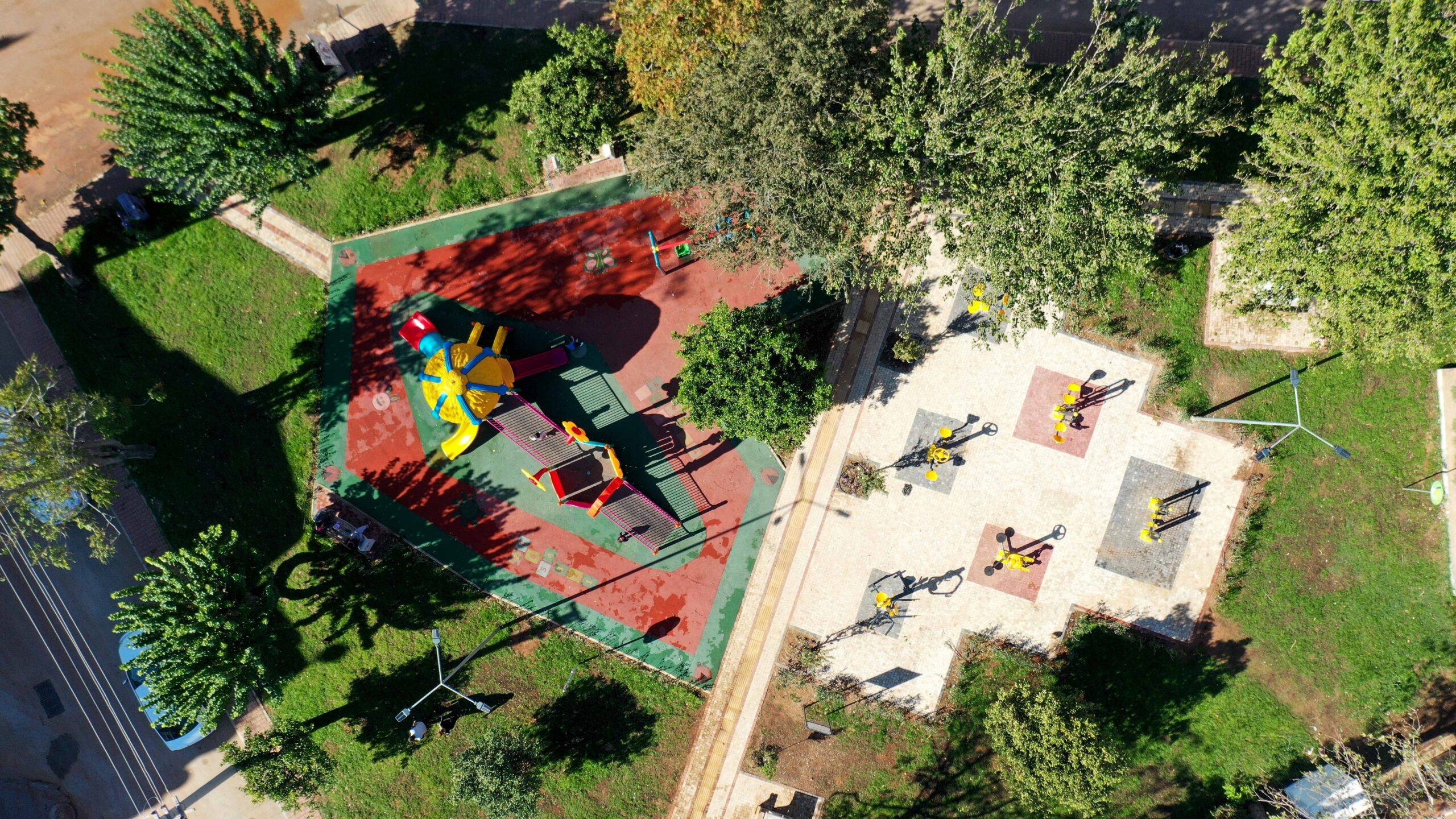 Muratpaşa’nın Parkları Yenileniyor Muratpaşa Belediyesi Park ve Bahçeler Müdürlüğü, ilçedeki