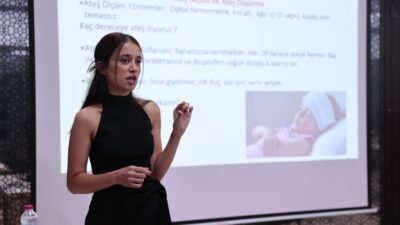 Konak Belediyesi'nin sosyal belediyeciliği üst seviyeye taşıyan Mutlu Çocuklar Oyun