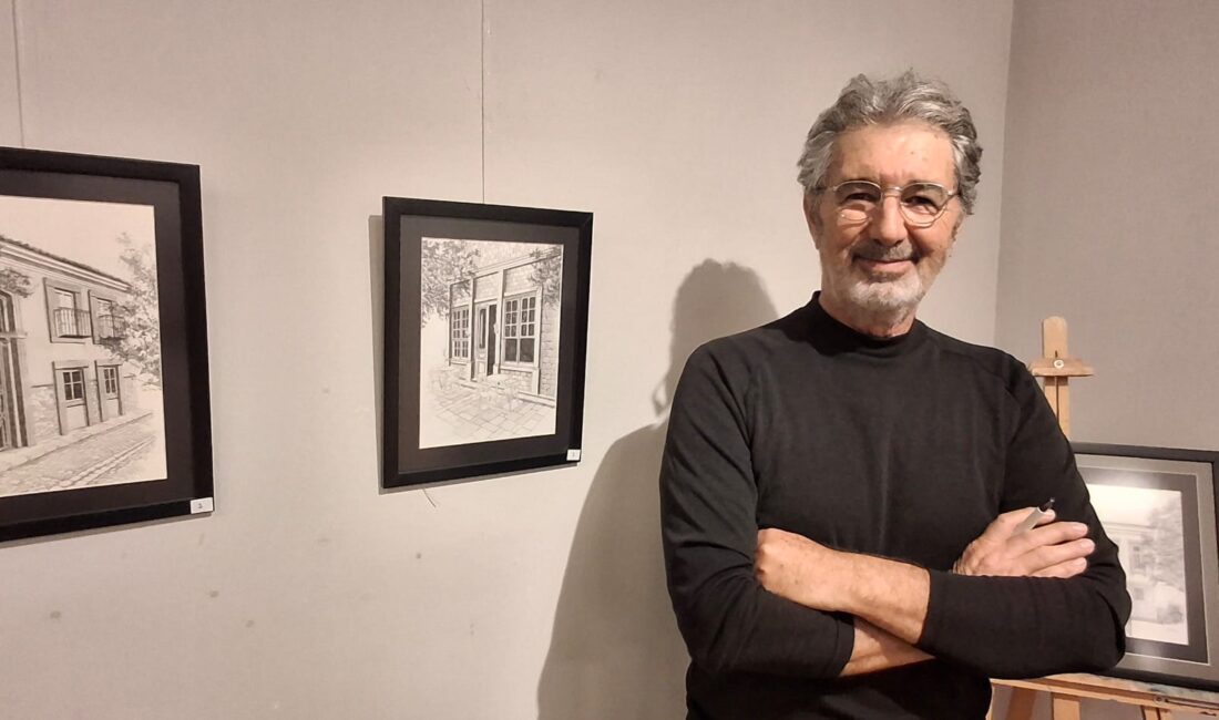 Ressam Ali Erkmen’in Karakalem Sergisi Ayvalık’ta Açıldı Ressam Ali Erkmen’in