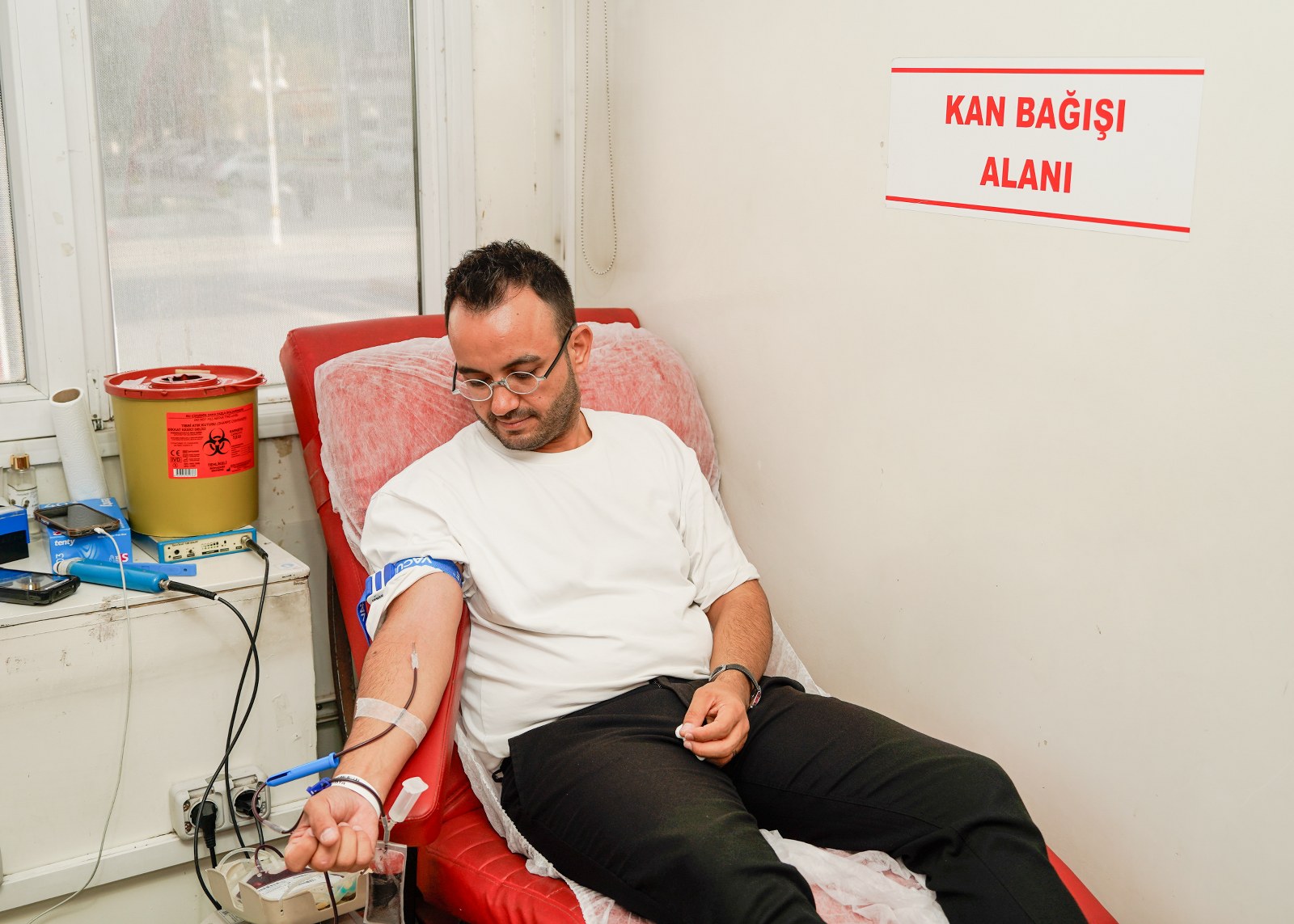 Yunusemre Belediyesi, Türk Kızılay Manisa Şubesi işbirliği ile kan ve