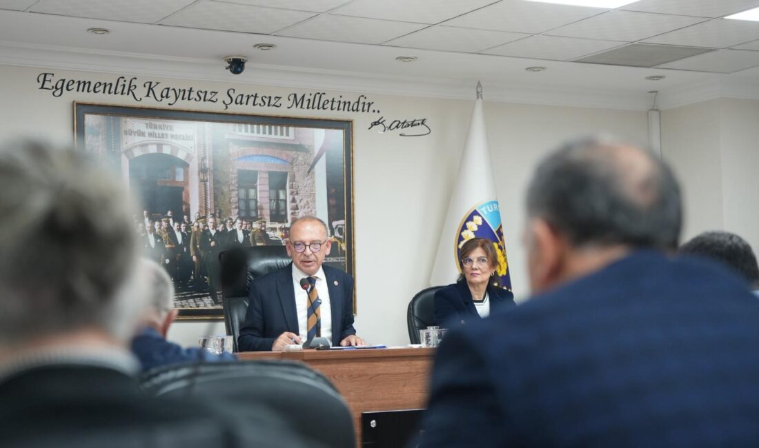 Çetin Akın’dan Turgutlu Halkına Duyarlılık Çağrısı: “Gerçek hizmet, gerçek ihtiyaç sahibine ulaşsın” Çetin Akın’dan Turgutlu Halkına Duyarlılık Çağrısı: “Gerçek hizmet, gerçek ihtiyaç