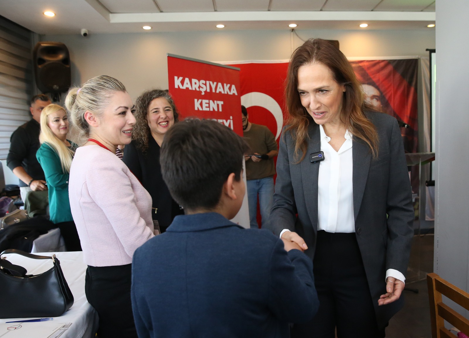 İzmir Kent Konseyleri Birliği, Karşıyaka’da ‘Dayanışma’ İçin Buluştu Karşıyaka Belediyesi