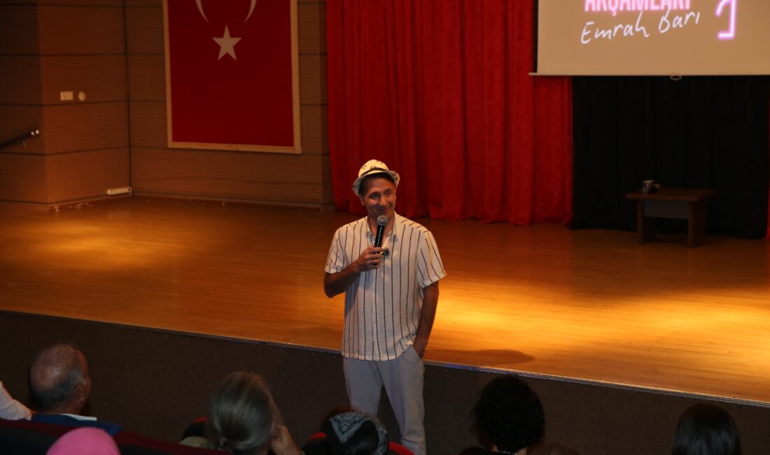 “Çiğli Komedi Akşamları” Öğretmenlere Neşeli Bir Gece Yaşattı Çiğli Belediyesi’nin