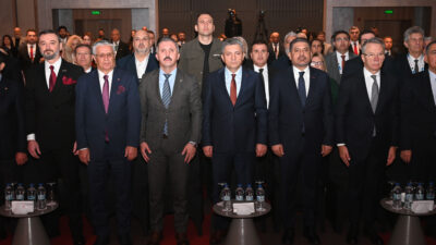 TÜRKONFED 26. İş Dünyası Zirvesi Başladı Turizmci ve İş İnsanları