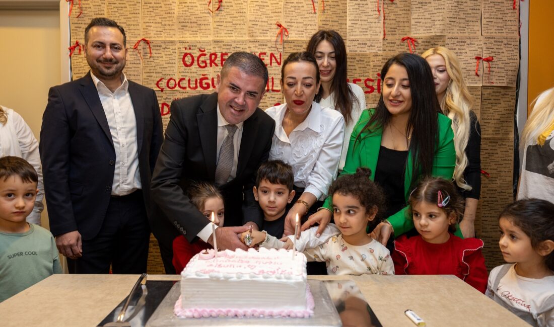 Mezitli Belediye Başkanı Ahmet Serkan Tuncer: “Geleceğimiz Öğretmenlerin Emeğiyle Şekilleniyor” Mezitli Belediye Başkanı Ahmet Serkan Tuncer: “Geleceğimiz Öğretmenlerin Emeğiyle Şekilleniyor”