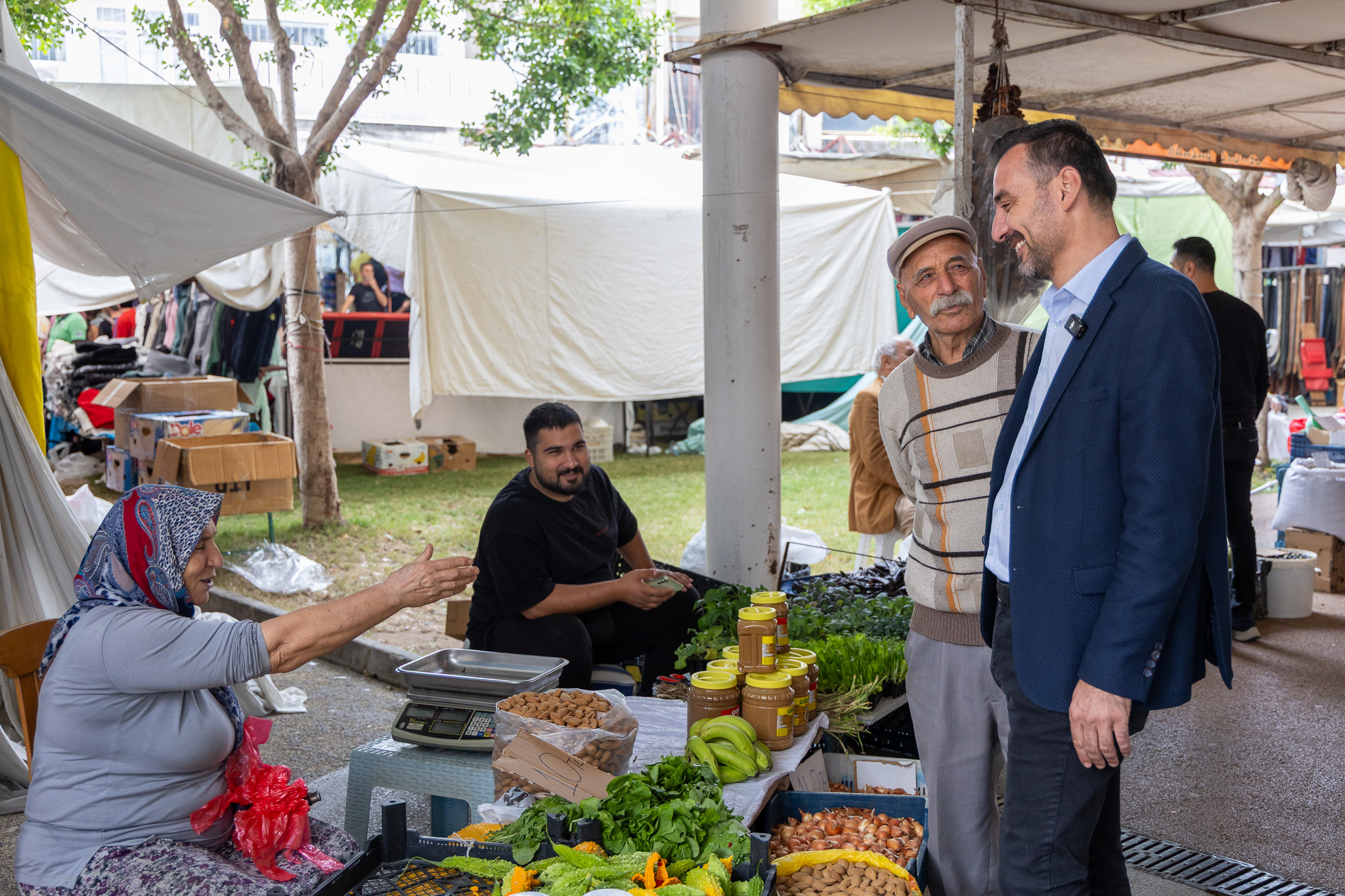 Manavgat Belediye Başkan Vekili Av. Mehmet Çiçek, dün Pazartesi Pazarı’nı
