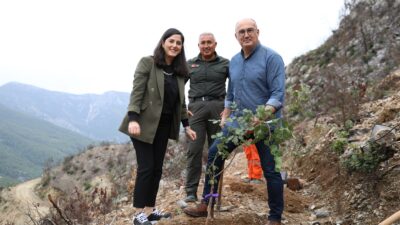 Fidanlar Kadına Karşı Şiddetle Mücadele İçin Toprakla Buluştu Alanya Belediyesi,