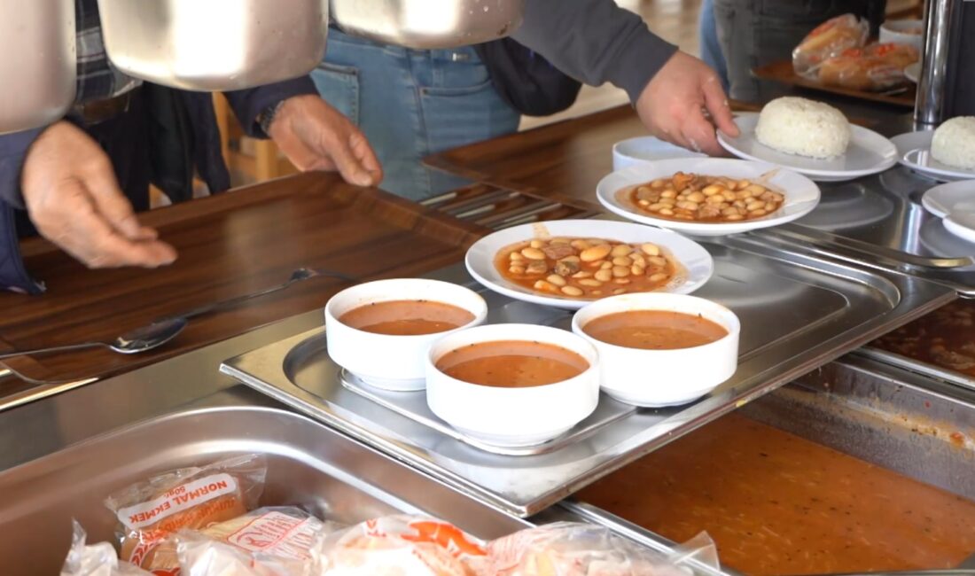 Atakum Belediyesi’nin Kent Lokantaları İle Halk Et’i Yoğun İlgi Görüyor Atakum Belediyesi’nin Kent Lokantaları İle Halk Et’i Yoğun İlgi Görüyor