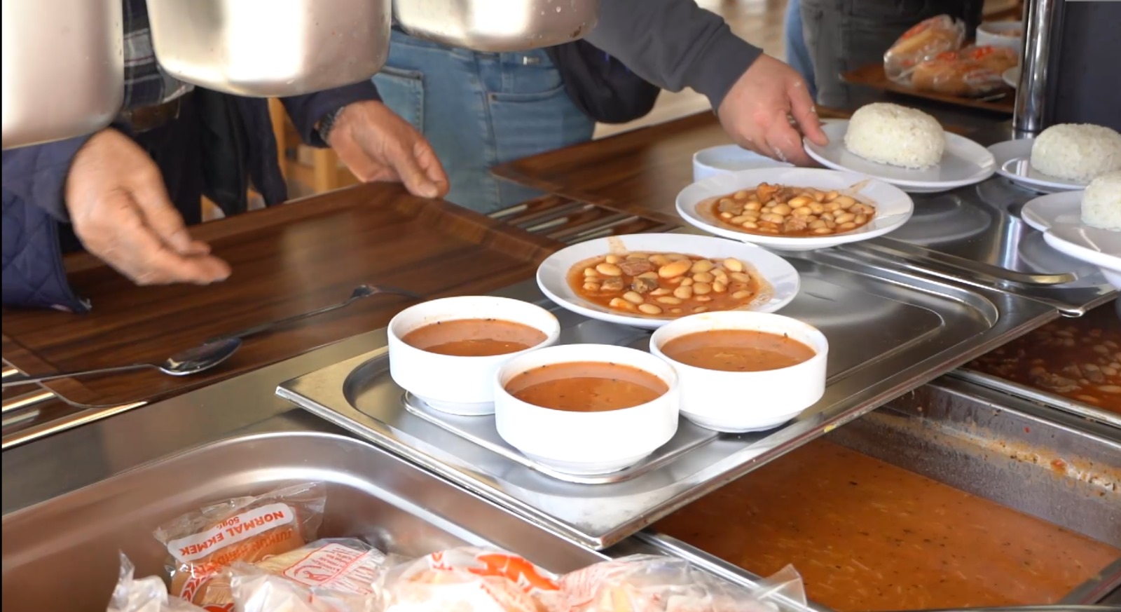 Atakum Belediyesi’nin Kent Lokantaları İle Halk Et’i Yoğun İlgi Görüyor