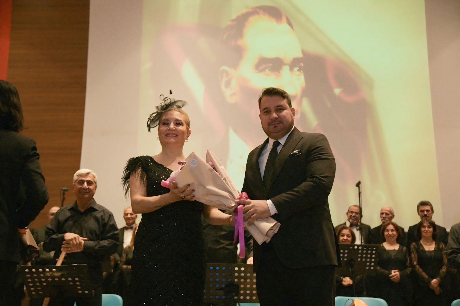 Cumhuriyeti'n kurucusu Ulu Önder Gazi Mustafa Kemal Atatürk, vefatının 87.