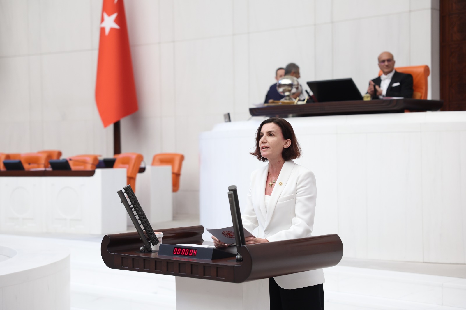 CHP Antalya Milletvekili Aliye Coşar: Bakanlığın Adı Gibi Bütçesinde De