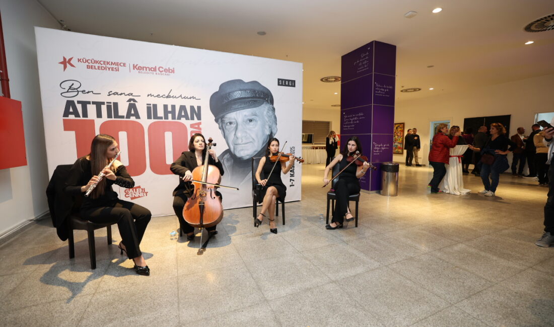 Küçükçekmece’de Attila İlhan Kültür Sanat Sezonu Açıldı Küçükçekmece’de Attila İlhan Kültür Sanat Sezonu Açıldı Küçükçekmece Belediyesi, 2025-2026