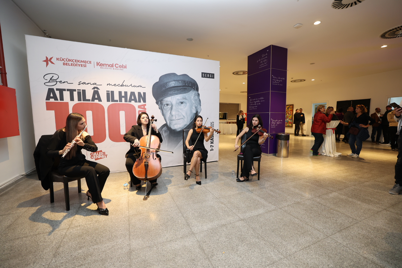 Küçükçekmece’de Attila İlhan Kültür Sanat Sezonu Açıldı Küçükçekmece Belediyesi, 2025-2026