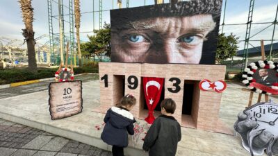Bakırköy 10 Kasım’da Atasını Andı Cumhuriyetin kurucusu Ulu Önder Mustafa