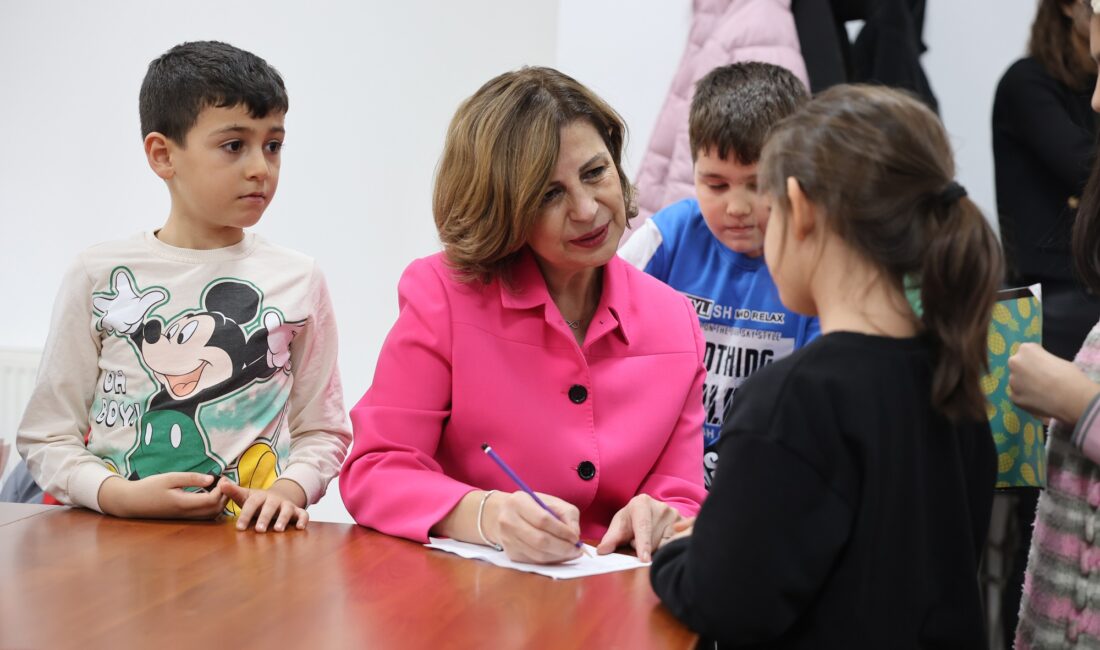 Ayşe Ünlüce’den 20 Kasım Dünya Çocuk Hakları Günü Mesajı Eskişehir