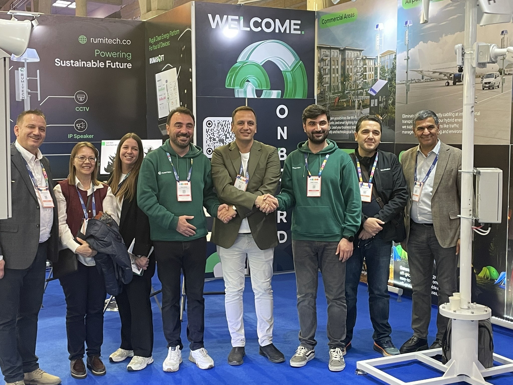 Bornova Belediye Başkanı Ömer Eşki, Barcelona’daki Akıllı Şehirler Fuarı’na katılarak